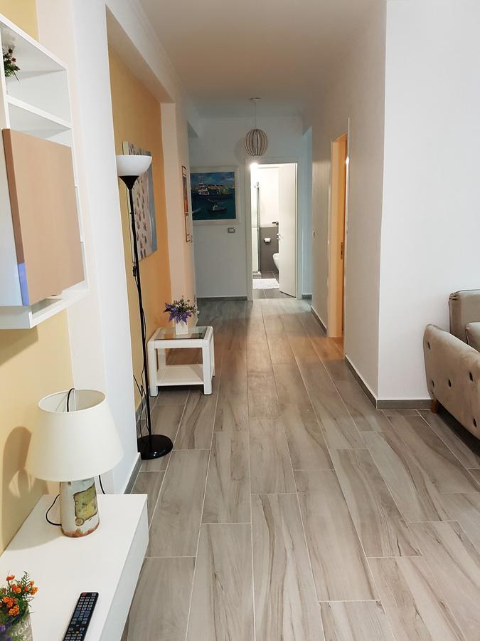 Sofia'S Holiday Apartment Vlorë Exterior foto